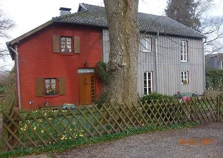 Haus Unter Der Linde Penzion
